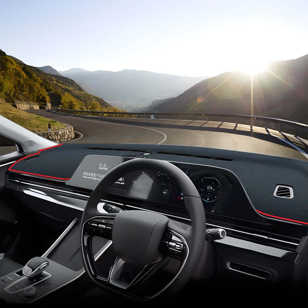 Omoda 5 Dashboard Cover Sun Shade Mat (2022–2025)